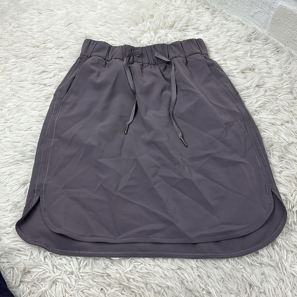 Lululemon On The Fly Skirt *21" Magnum - Picture 1 of 4